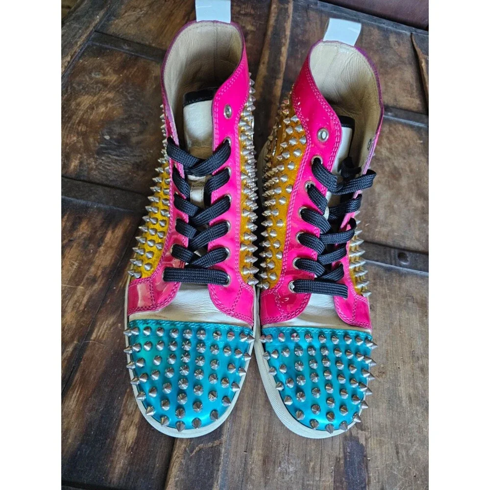 CHRISTIAN LOUBOUTIN spikes SNEAKERS - Size 42.5